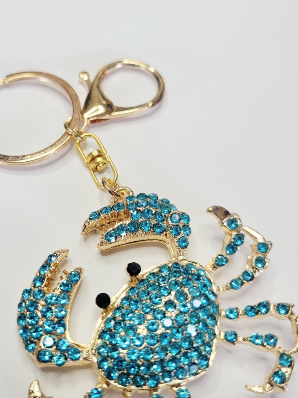 NWT Decadent Aqua Blue Gold Crab Bling Rhinestone Keychain Bag Charm Glittery - Picture 2 of 3
